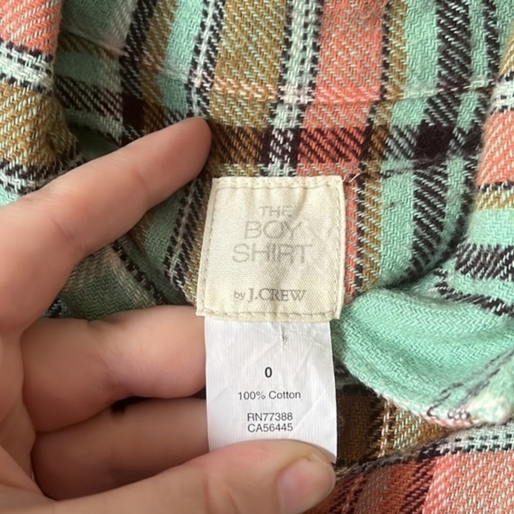 ❤️FINAL SALE❤️ J. Crew The Boy Shirt Button Down Multicolor Flannel Size 0 - Picture 7 of 9